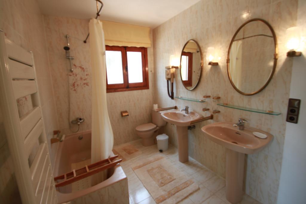 Chrisuli - Well Furnished Villa With Panoramic Views In Moraira Pokoj fotografie